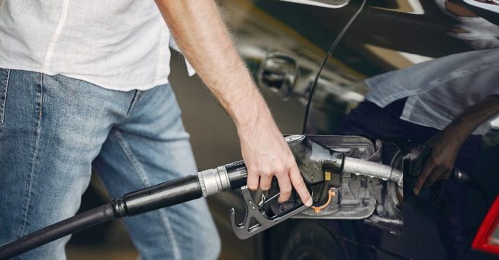 Рязанцы вновь сообщили о подорожании бензина