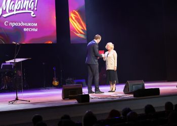 Губернатор Павел Малков поздравил рязанок с наступающим 8 марта Губернатор Павел Малков поздравил рязанок с наступающим 8 марта