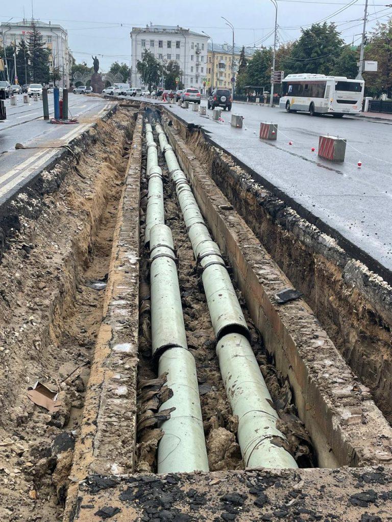 Мэр Рязани Артемов рассказал Малкову о ходе ремонта теплотрассы на Первомайском проспекте