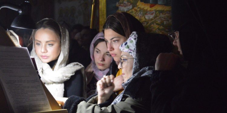 Певица МакSим посетила на Пасху монастырь в Рязанской области Певица МакSим посетила на Пасху монастырь в Рязанской области