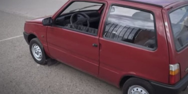 В Рязани пьяный подросток угнал и разбил "Оку" В Рязани пьяный подросток угнал и разбил «Оку»