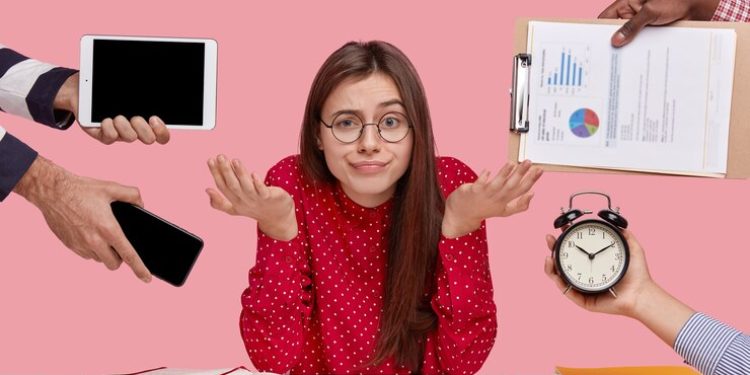 Основным источником стресса на работе рязанцы назвали отношение руководства