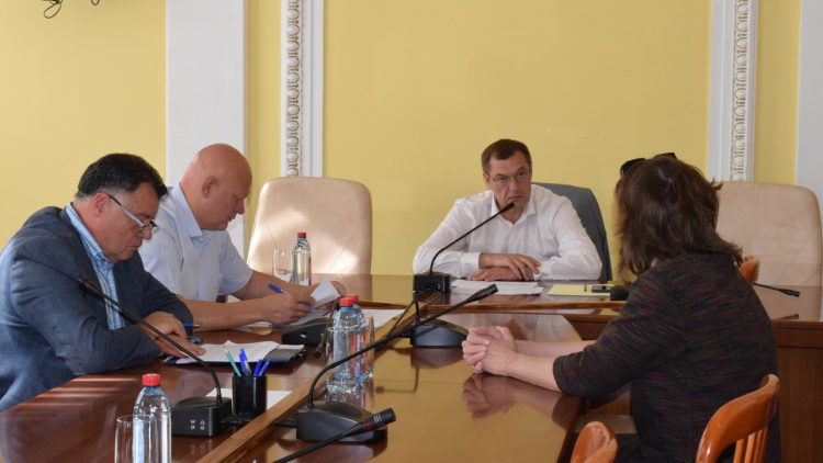 Мэр Рязани Артемов распорядился улучшить условия проживания многодетной вдовы участника СВО