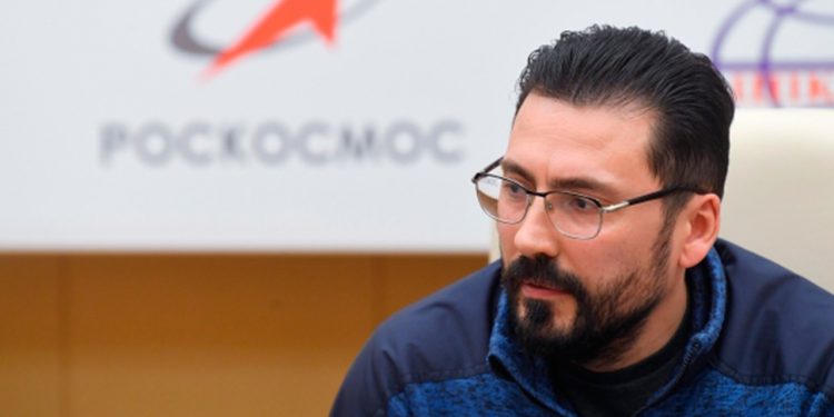 В возрасте 40 лет умер замглавы Роскосмоса Максим Овчинников