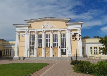 Никитин: работы по модернизации рязанской филармонии завершат в 2025 году Никитин: работы по модернизации рязанской филармонии завершат в 2025 году