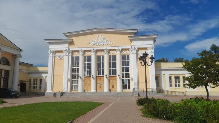 Никитин: работы по модернизации рязанской филармонии завершат в 2025 году