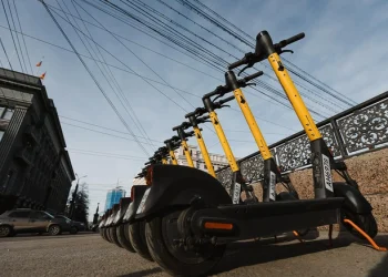 Власти Рязани запретили самокаты в центре и парках