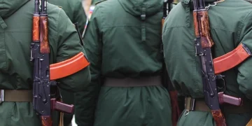 Подписанный Путиным приказ увеличит численность армии