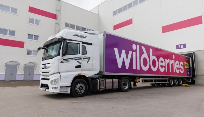 Пожар на складе Wildberries оставил продавцов без товаров Пожар на складе Wildberries оставил продавцов без товаров