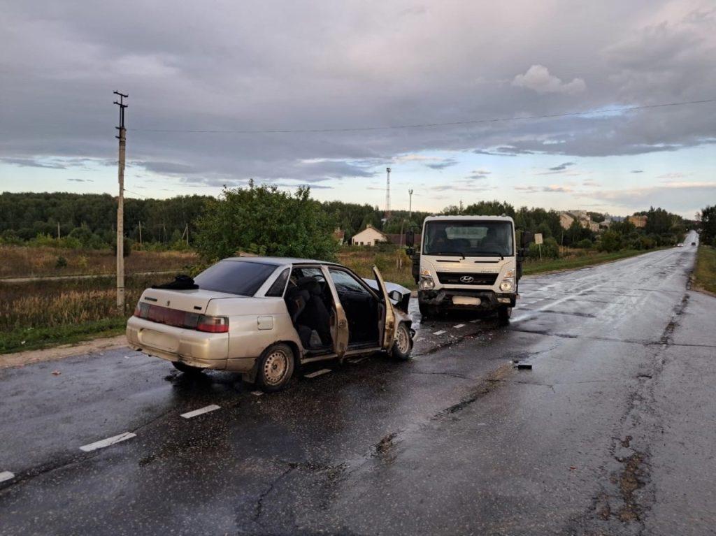 В ДТП в Касимовском районе пострадали три человека