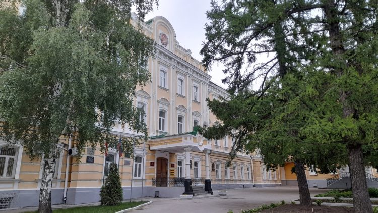 Боков раскритиковал рязанские СМИ за публикации негативных новостей о РГУ