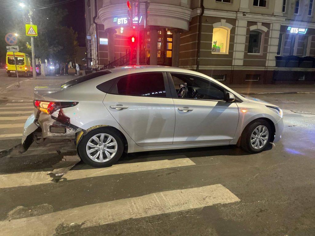 В ДТП в центре Рязани пострадал 20-летний мотоциклист
