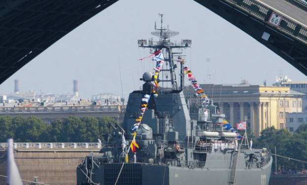 Сегодня в России отмечается День Военно-морского флота