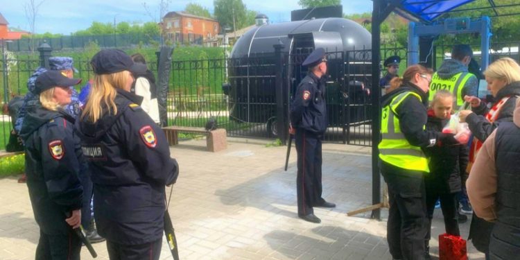 Покой рязанцев в майские праздники охраняли 465 полицейских и росгвардейцев Покой рязанцев в майские праздники охраняли 465 полицейских и росгвардейцев