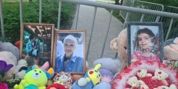 Мемориал в Рязани собирает тысячи скорбящих