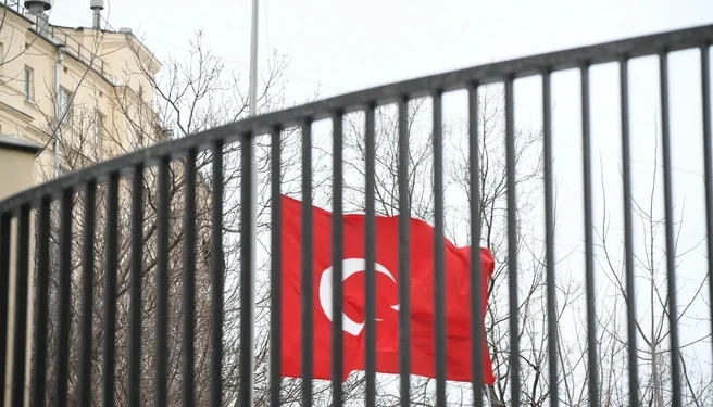 Ученики забаррикадировались в классах во время нападения на школу