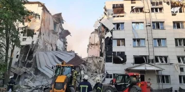 Число погибших при атаке дронов на общежитие выросло до 18