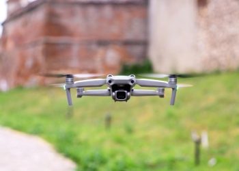 В Дягилеве взорвался дрон и выбило окна в жилом доме