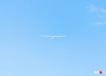 Дроны атаковали Урал и ранили людей