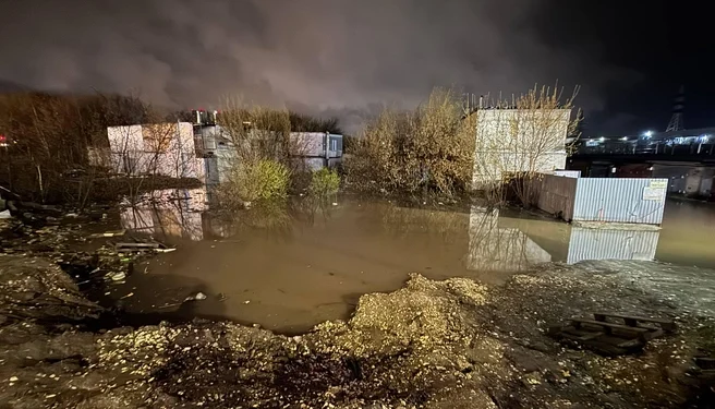 Гаражный кооператив в Дашках уходит под воду