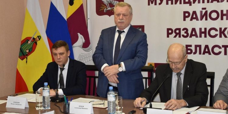 Руководитель Скопинского района Александр Боков покинул свой пост