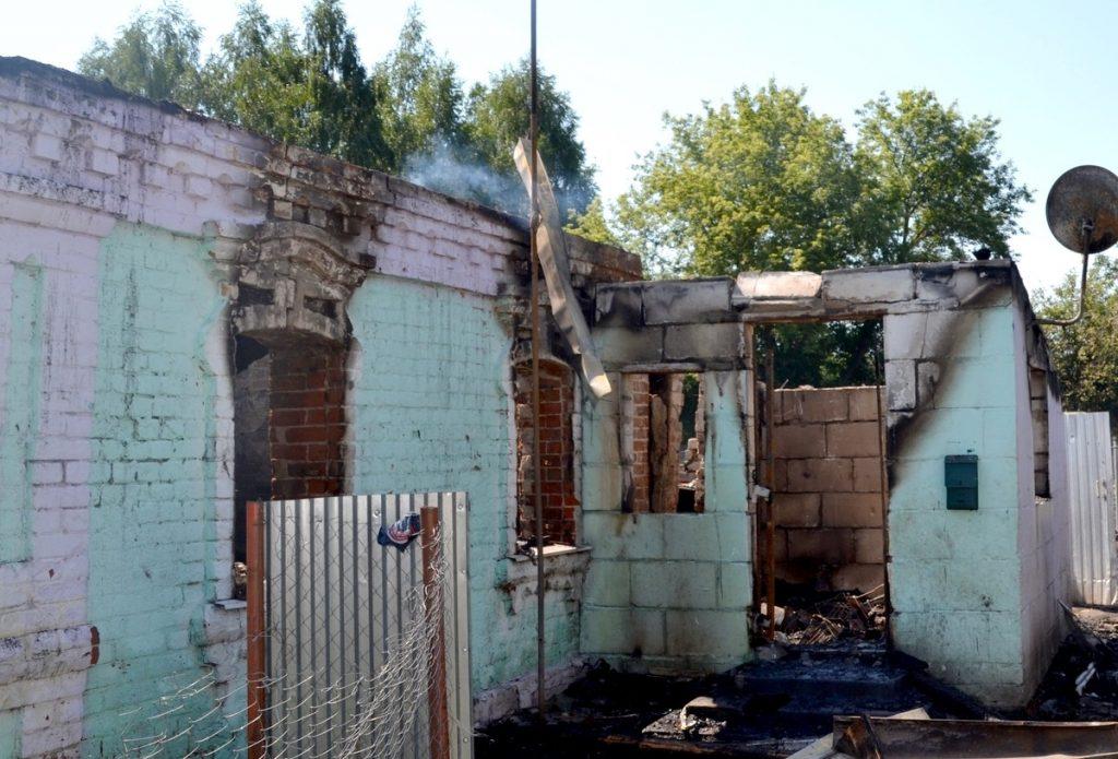 В Сапожковском районе 15-летняя девушка спасла семью во время пожара