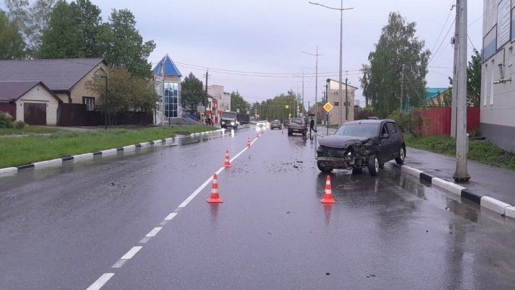 В ДТП в рязанском Сасове пострадали два подростка