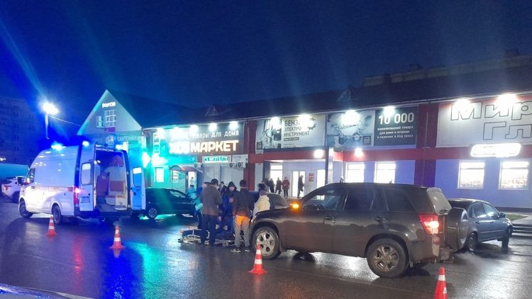 В рязанском Сасове водитель на автомобиле Suzuki сбил женщину-пешехода