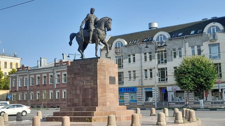 В возрасте 91 года умер автор памятника Олегу Рязанскому Зураб Церетели