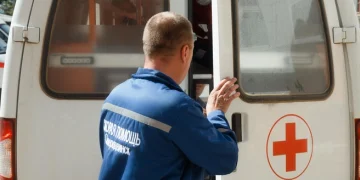 Тело пропавшего двухлетнего сына петербургского режиссера найдено в пруду