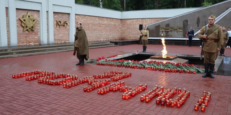 Рязанцев приглашают на акцию "Я помню", посвященную памяти тех, кто погиб во времена ВОВ Рязанцев приглашают на акцию «Я помню», посвященную памяти тех, кто погиб во времена ВОВ