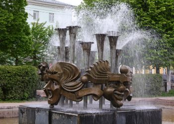 7 мая в Рязани запустили фонтаны 7 мая в Рязани запустили фонтаны
