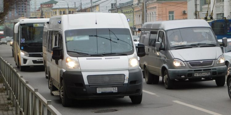 Лидером антирейтинга рязанских маршруток стал автобус №46