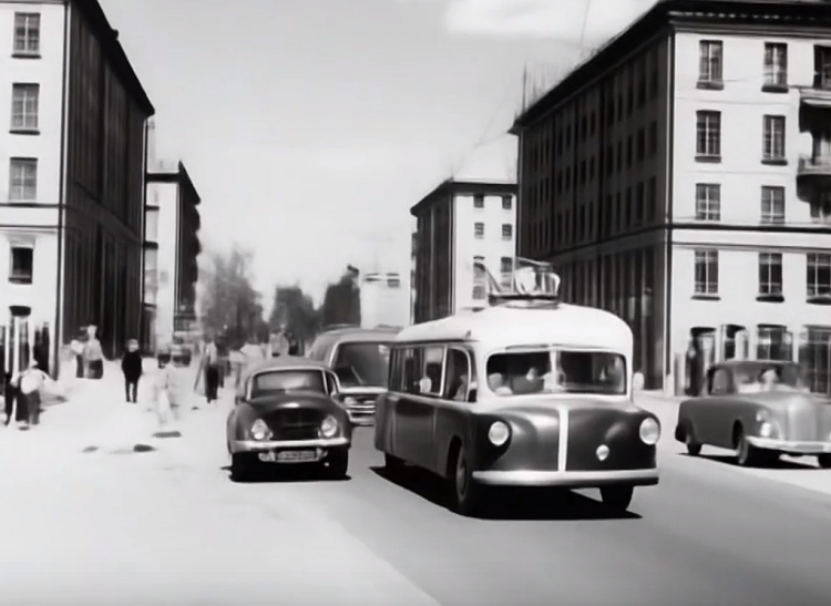 Старые фото Рязани "оживили" при помощи нейросети