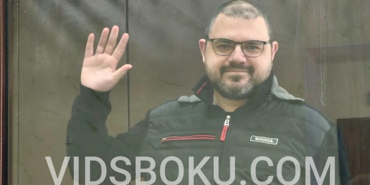 Главред рязанского издания "ВидСбоку" Смирнов останется в СИЗО еще на два месяца Главред рязанского издания «ВидСбоку» Смирнов останется в СИЗО еще на два месяца