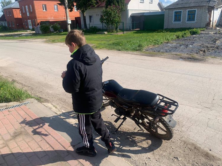 Рязанские полицейские задержали 9-летнего ребенка, который управлял скутером