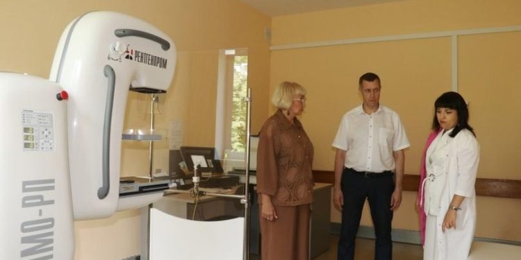 Рязанские депутаты Панфилова и Калинин оценили ход работ по созданию Центра диспансеризации