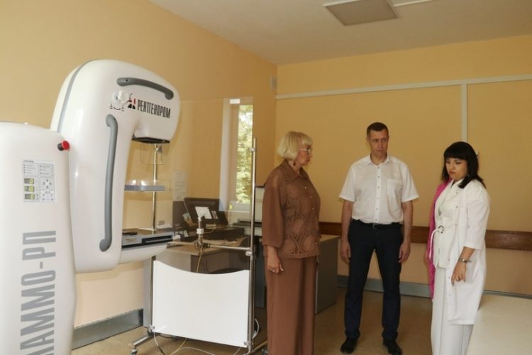 Рязанские депутаты Панфилова и Калинин оценили ход работ по созданию Центра диспансеризации