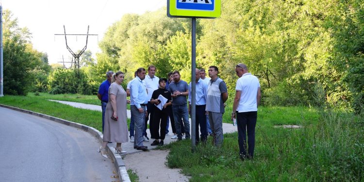 Мэр Рязани Виталий Артемов осмотрел территории, где реализуются проекты местных инициатив