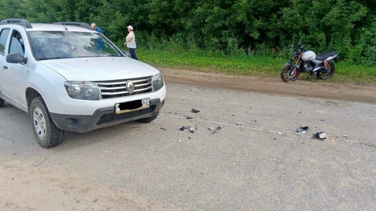 В Сасовском округе при опрокидывании мотоцикла пострадали два подростка