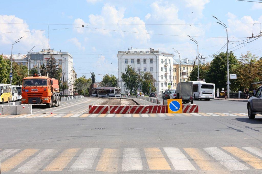 На Первомайском проспекте и площади Ленина активно ведется капремонт