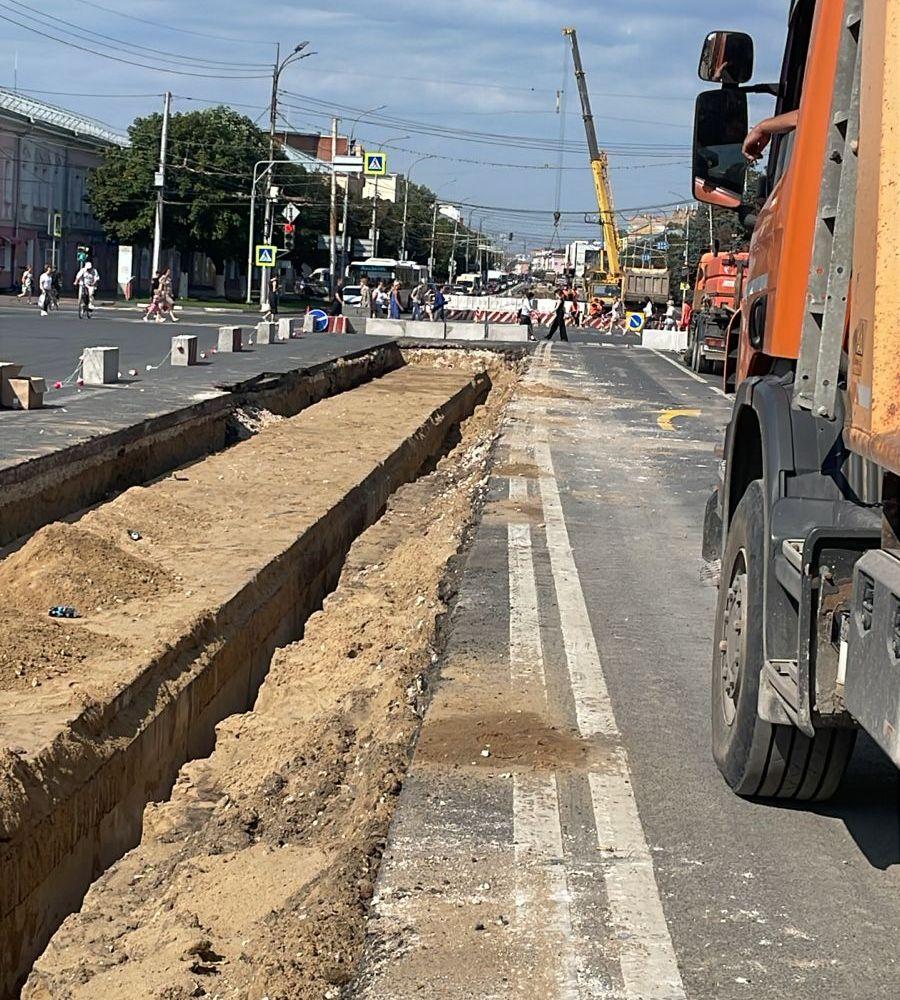 На Первомайском проспекте приступили к демонтажу старой теплотрассы