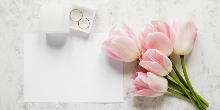 Рязанский ЗАГС поделился снимками влюбленных, заключивших союз в минувшие выходные