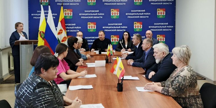 Главой Захаровского округа стал Ильдус Абдюшев Главой Захаровского округа стал Ильдус Абдюшев