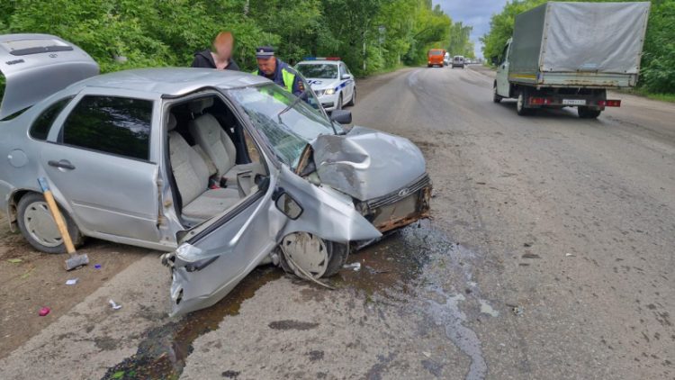 В ДТП на Куйбышевском шоссе пострадали два человека