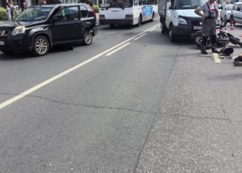 В Рязани полицейский оказал помощь пострадавшему в ДТП мотоциклисту