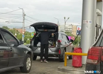 Карта показывает все рязанские АЗС с бензином