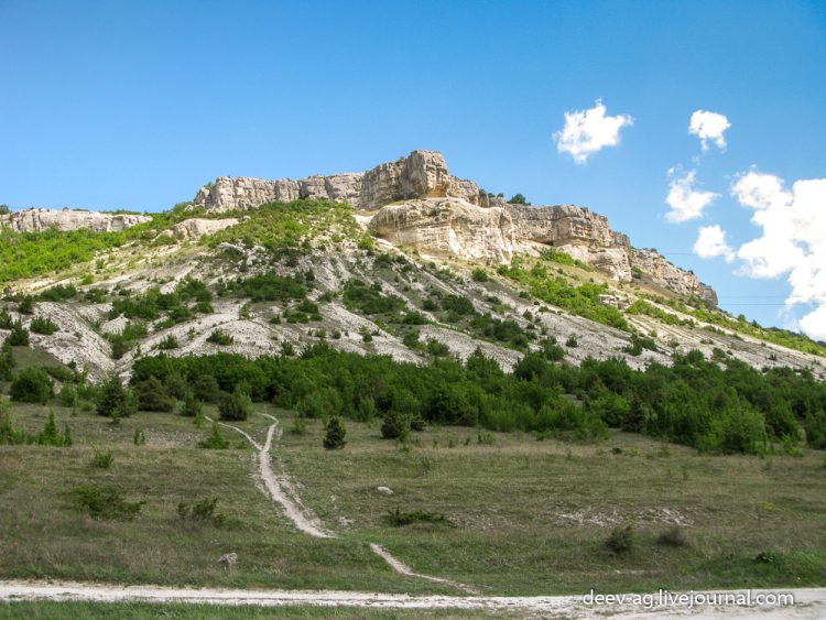 Гора Беш-Кош возле Бахчисарая.
