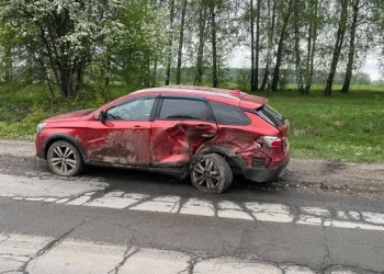 Полиция разыскивает очевидцев аварии с «Ладой» и «Белджи»