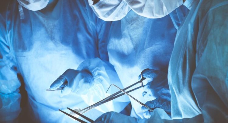 Житель Подмосковья после пляжного отдыха чуть не умер из-за ленточных червей в печени